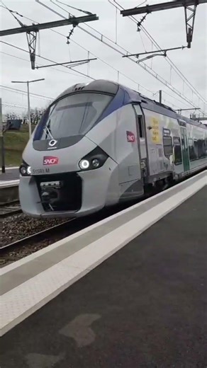 A regiolis has arrived in Saint Amour!