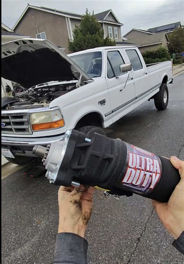 If your 7.3 cranks slow in the morning… it’s time. Installed a Powermaster starter on my 1997 Powerstroke and the difference is night and day. Exact starter linked in my bio 👊 Also, if you’re in the Bakersfield or Central Valley area, leave a comment below! I want to get an OBS group together for meetups! #ford #obsford #f350 #73powerstroke #trucklife