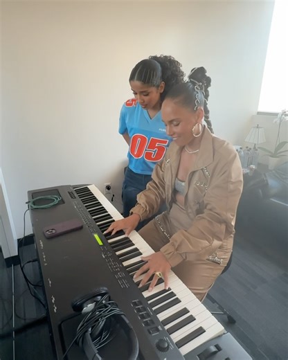 7.9K views · 4.7K reactions | Alicia Keys on Reels | Facebook