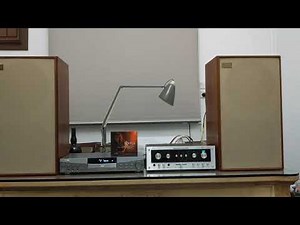 Acoustic Research AR-2ax speakers