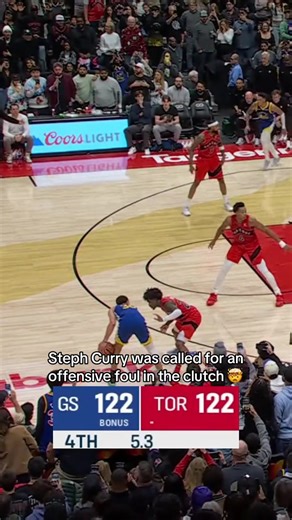 Steph Curry Offensive Foul Controversy in Close Game
