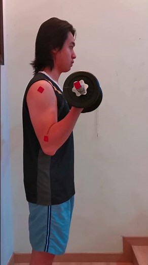 Bicep Curl (Biomechanics motion analysis using Kinovea)