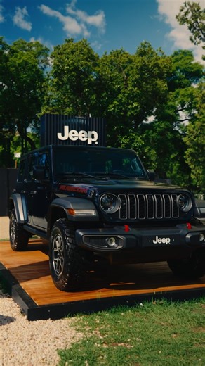 Aventura, libertad y espíritu auténtico. Así se vive el 132° Abierto Argentino de Polo Galicia junto al Jeep® Wrangler Rubicon. Visitá el stand de Jeep® en el Campo Argentino de Polo y sentí de cerca el ADN de una leyenda. Abierto los sábados y domingos de 12 a 20 h. #Jeep #WranglerRubicon #132AbiertoArgentinoDePoloGalicia #JOMO #ThereOnlyOne | Jeep Argentina