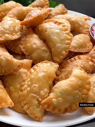 Authentic Chicken Samosa Recipe: Easy and Delicious