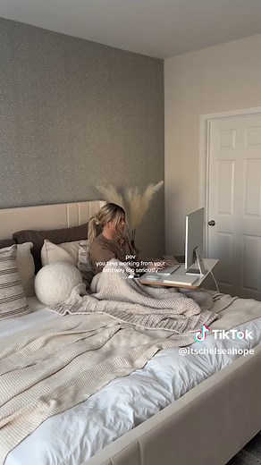 Bringing my desktop into the bedroom >>> #amazonfinds #amazonmusthaves #adjustabletable