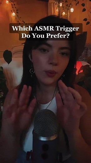 I personally love airplanes, cars, and loud neighbors 😊😇 #asmr #fingerflutters #hairbrushing #asmrtriggers #asmrtist