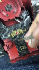 38K views · 460 reactions | A quick sample of how I paint marble effects. If you'd like to learn more there is a full, in-depth tutorial covering Horus' base, as well as a simple method on flat surfaces: https://www.patreon.com/lillegendstudio | Lil’ Legend Miniature Painting Studio | Facebook