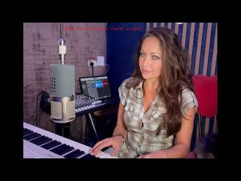 NATHALIE PELLEGRINI DJETTE _ AU PIANO NUT ROCKER