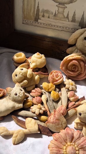 Becoming the Flower Cookie Lady: A Baking Journey