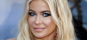 Carmen Electra Sunbathes In Glitter Bikini With No Bottoms