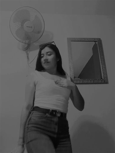 Jajaja en cámara lenta a mi manera 😂 #contenido #parati #fip #tik