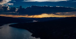 Video by Kelly     on Pexels