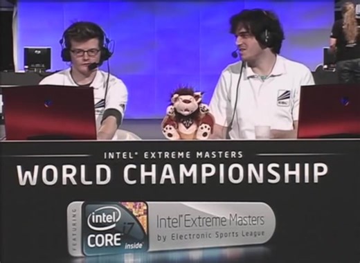 [魔兽世界怀旧视频]Team EG vs Team Digni by Hydra, Woundman, Cdew