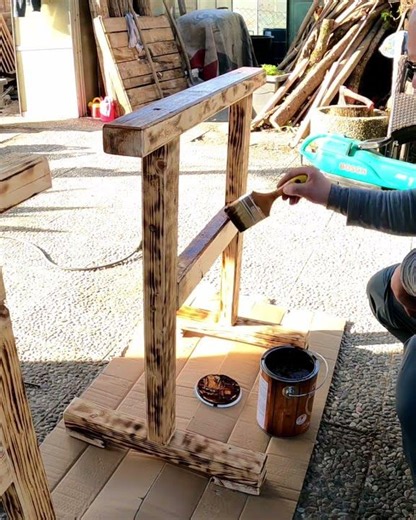 DIY Garden Table: Build Your Own Seed Starting Bench!