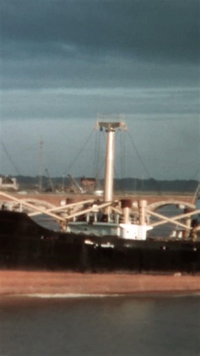 #france #biscaya #ship #bordeaux #1960s #8mm