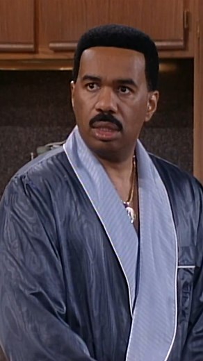 Steve Keeps It Real 😎💯 | #Short #TheSteveHarveyShow | The Steve Harvey Show