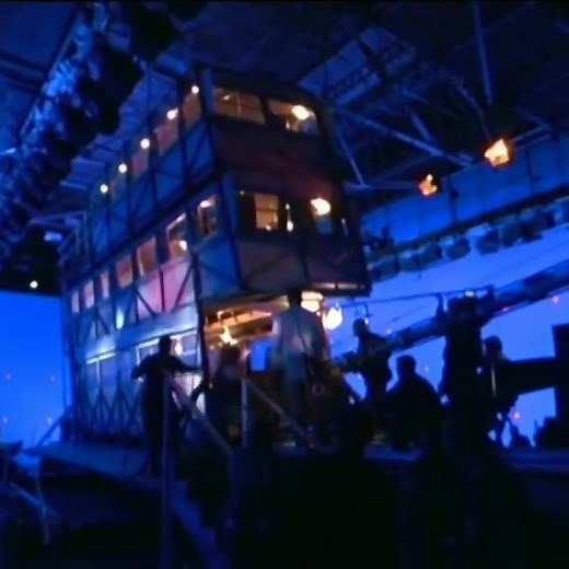 Behind the Scenes of Harry Potter Bus Scene