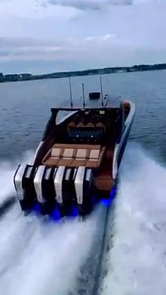 Would you rather be on the boat or in the helicopter? 📸: mysticpowerboats #Cool #Helicopter #Boat #Videography #Amazing | Mercury Marine