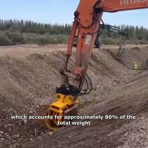 【Stunning Effect】Excavator Drum Vibratory Compactor, Easily Compact Any Surface!