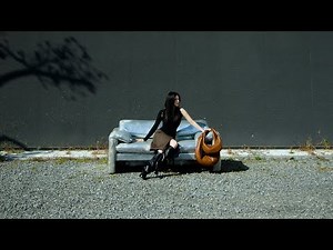 Toni On The Go With Han So Hee