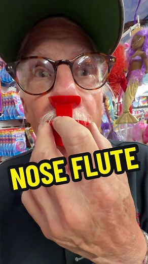 HOW TO PLAY A NOSE FLUTE 👃🪈#noseflute #flute #aircircusocnj #aircircus #ocnj #dougjewell #yoyo @Mattie Sixx