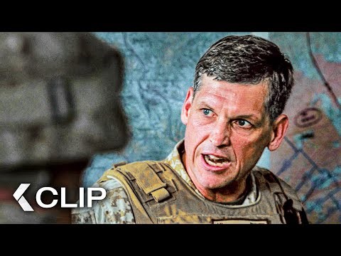 US Army Soldiers Prepare for the Alien Invasion - BATTLE: LOS ANGELES Clip | Aaron Eckhart