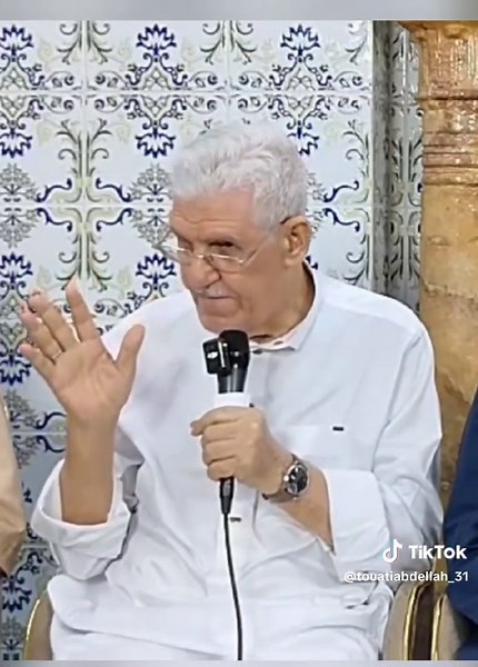 الاستاذ محمد الهادي الحسني الجزائري