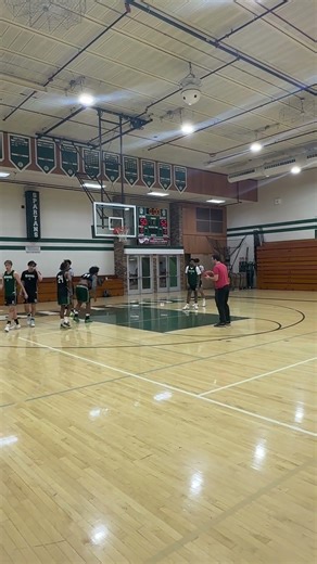 How Can You Teach Your Players to "Embrace the Bump" and Finish in the Paint?