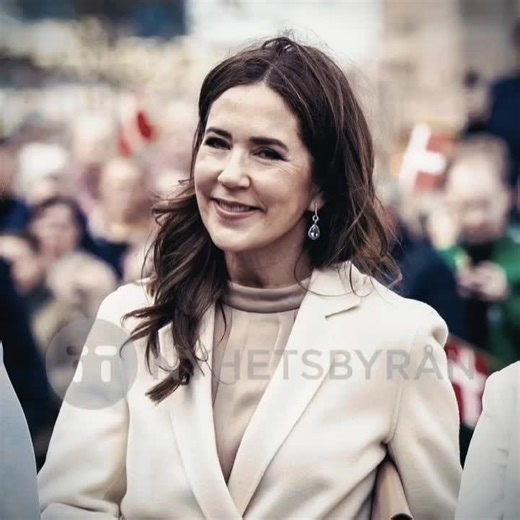 Princess Josephine's Royal Family Dance Performance