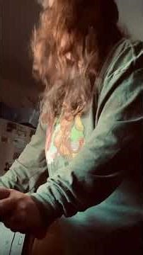 Riding my treadmill, but it’s squeaking. It needs oil.