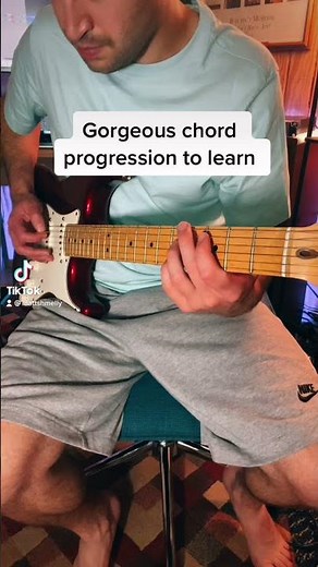 Gorgeous, Ambient Chord Progression to Learn on Guitar