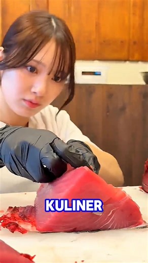 EXPERIMENT GILA: Gadis Jepang Taklukan Monster Laut 200 Kilo! 🐟 #food #shorts