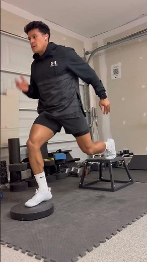 RFE Rapid Foot Taps to Box