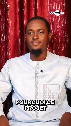 Ibrahim Ahmad , talentueux programmeur nigérien, convertit chaque ligne de code en solutions concrètes pour améliorer la vie de sa communauté. #niger #Lesahelsensouviendra #Koinaportrait | Wassika