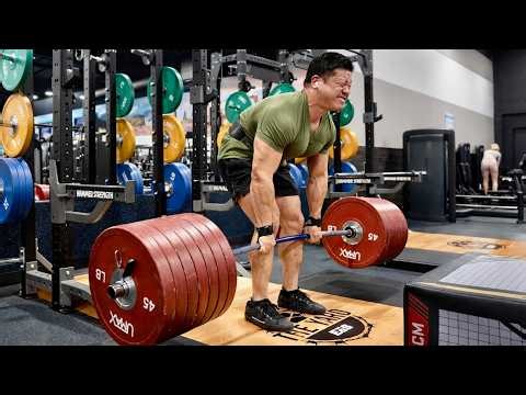 Deadlift 14 Plates in a Commercial Gym