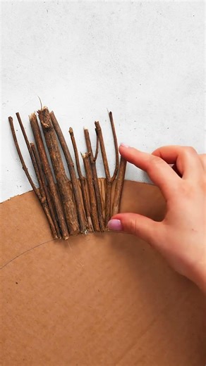 🏡 Transform Your Space: DIY Decor on a Dime!