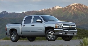 GM Confirms 2014 Trucks Will Have No Hybrid Option