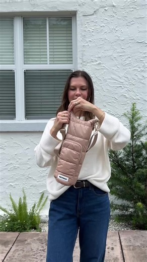 Our crossbody insulated puffer wine bags make BYOB occasions not only easy, but stylish too. #winetok #bags #byob