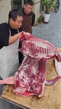 Deboning is actually very simple. #Deboning #SkillsChangeLife #Pork #FoodTutorial #WorkDailyRecord