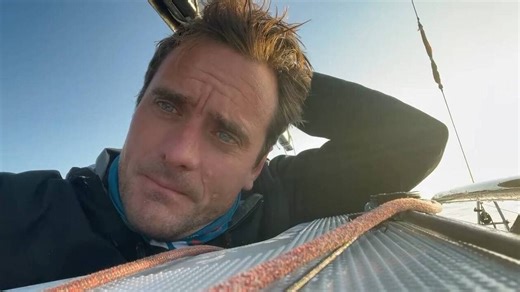 VIDÉO. Solitaire du Figaro. À l'Ouest ou à la côte ? Edouard Golbery détaille les options