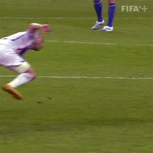 Zinedine Zidane lol #LIGHT FM LIVE Disclaimer : FIFA | Light FM LIVE