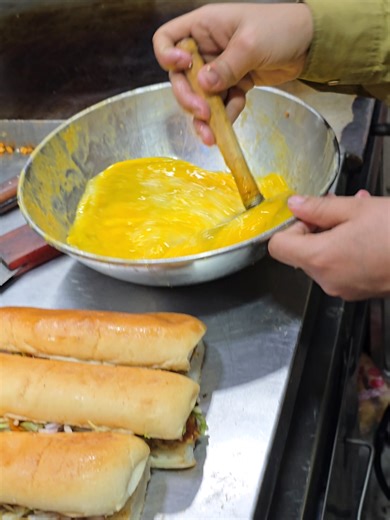 Street Food 8K (@streetfood8k)’s videos with original sound - Street Food 8K