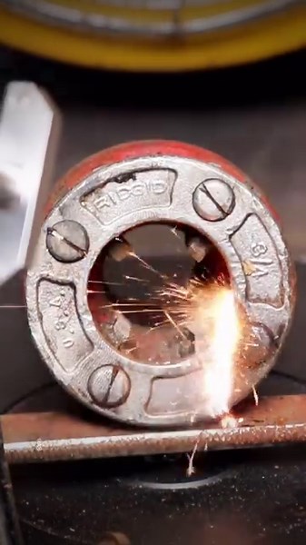 6.6K views | Watch the incredible power of this fiber laser technology in action as it effortlessly removes rust from metal surfaces! - Perfect for both industrial and DIY enthusiasts, this video shows the laser’s effectiveness, speed, and the remarkable before-and-after transformation. - Comment LASER for more info - #satisfying #satisfyingvideos #satisfyingsound #laser #fiberlaser #rustremoval | MODERNMILT | Facebook