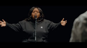 1.4K views · 68 reactions | “There’s freedom here in Your presence” We could sing this bridge over and over again! Watch our New Song Cafe of “Everything Is Changing” by The Belonging Co Feat. Shantrice Laura the hear full acoustic performance and story behind the song now! https://www.youtube.com/watch?v=uGRGCt4YrkM #Jesus #christianmusic #worshipmusic #christian #worship #christ #acousticcover #worshipleader | Worship Together | Facebook
