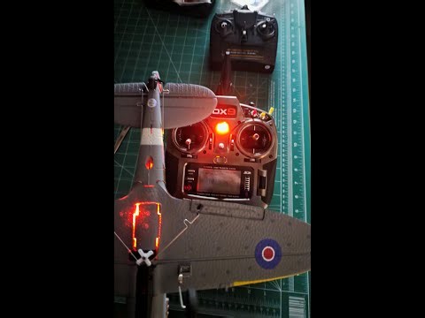 Eachine Spitfire V2 400mm (Binding To Spektrum DX9)
