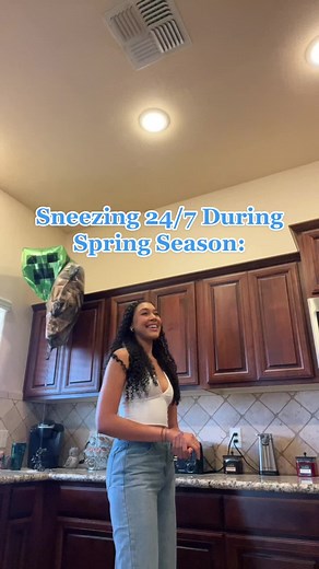 Surviving Spring Allergies: Sneezing and Flowers