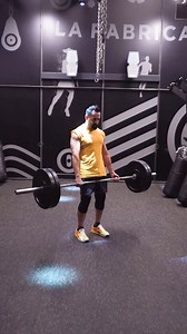 Con Nano X5, Memo Corral siente estabilidad y flexibilidad en cada movimiento. Soporte, amortiguación reactiva y tracción que te lleva más lejos en cada entrenamiento. | Reebok