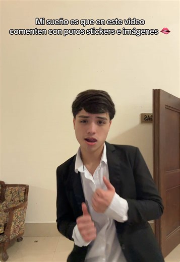 Cúmplan el sueño de Emmanuel y Emiliano con stickers