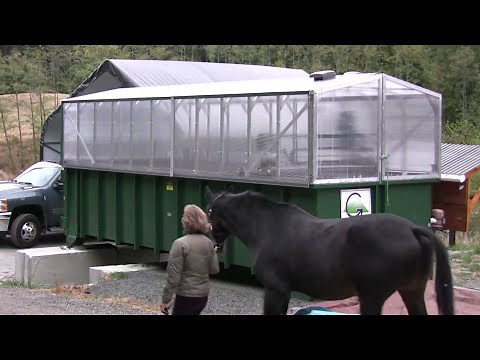 Earth Flow Composting - Manure and Bedding