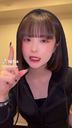 濃いメイクの日！ルセラフィムとすずめ踊り